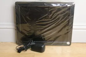 Admpf412f Aluratek 12 Inch 800x600 Digital Photo Frame With 4gb Built-in Memory