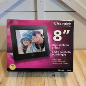 Adpfwm8s Aluratek 8 Inch Digital Photo Frame With Automatic Slideshow 1024x768
