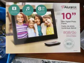 Asdnmpf09 Aluratek 10 Inch Black Digital Photo Frame 8gb Plays Videos Music