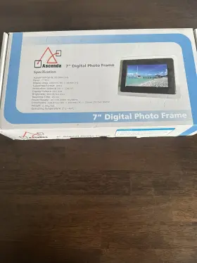 S08070870 Ascenda 7 Inch Digital Picture Frame - New In Box