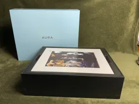 Pui-1801 Aura Sawyer Digital Frame White With Stand And Power Adapter-niob