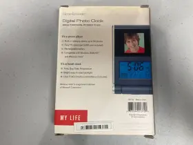 587758 Brookstone Digital Photo Clock 1.4 Inch Lcd Brand New Open Box #2