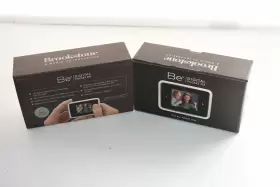 606186 Brookstone Be Digital Pocket Pix Portable Picture Frame