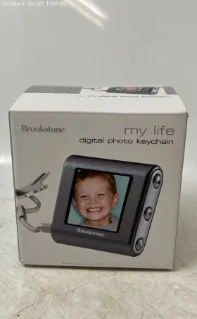 652524 Brookstone My Life Gray Stores 62 Photos Digital Photo Keychain Not Tested