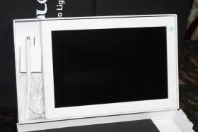 Bs-w10t-wa Bsimb 10.1 Inch Vision 10 32gb Wifi Digital Picture Frame Box - White