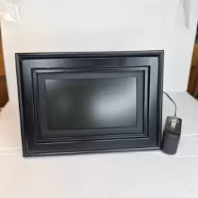 137df758 Coby Dp-758 7 Inch Widescreen Digital Photo Frame Black Wooden Used