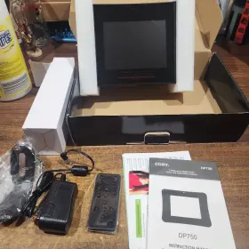 Dp750 Coby 2687 New In Box Digital Photo Frame 7 Inch With Remote