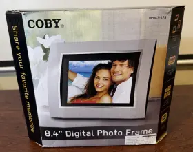 Dp847-128 Coby 8.4 Inch Digital Photo Frame Display Photos Play Music