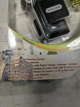Digital Concepts 021331324801 3.1 Meg Video Built In Micro And Speaker #2