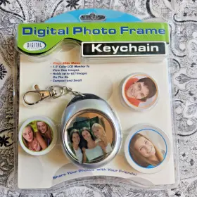12490 Digital Concepts Key Chain Photo Viewer Frame Holds Up To 107 Photos New Sealed