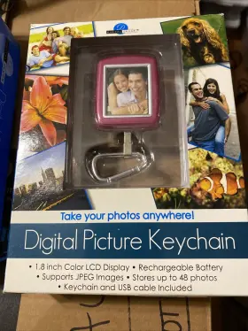 065130057 Digital Decor #065130057 2 Ea. Picture Keycha Inch New In Box #2