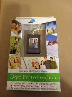 8411801816 Digital Decor Picture Keychain