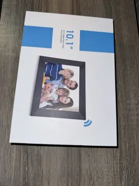 4939 Frameo 10.1 Inch Wifi Digital Photo Frame #2