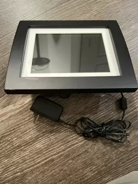 Gigaware 040293392772 7 Inch Digital Photo Frame High Resolution Adapter And Stand Included #3