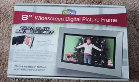 Giinii 892997002057 8 Inch Digital Picture Frame Slim Flat Panel Design