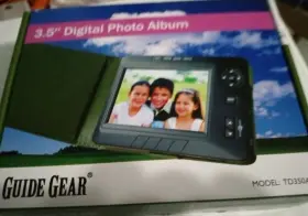 0292184 Guide Gear 3 5 Inch Digital Photo Album