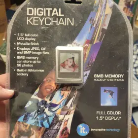 Itkc-100slv Innovative Technology Digital Picture Photo Keychain 1.5 Inch Color Display
