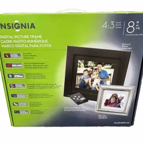 Ns-dpf0812w Insignia Nib 8 Inch Digital Picture Frames Model Nsddp8ww 800 X 600 256mb With Remote