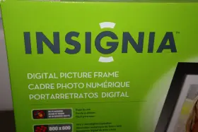 Ns-dpfo812w Insignia New Digital Picture Frame 8 W Remote Black #2
