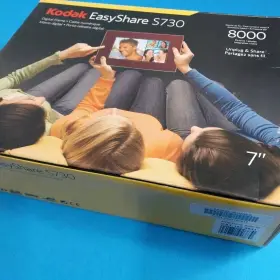 192-6831 Kodak New Easyshare S730 - 7 Inch Digital Picture Frame Stores 8000 Photos #2
