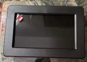 1690-32bk Leeds 7 Inch Digital Picture Frame By