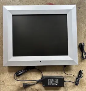 Li1501 Living Images 15 Inch Memory View Plus Digital Picture Video Frame 1gb
