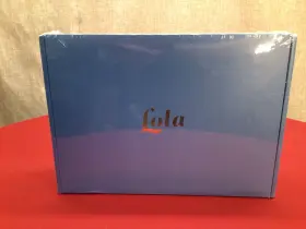 Lola 689741091562 8-inch Wifi Smart Photo Frame Blueberry New In Box