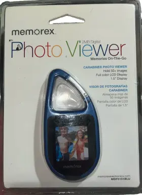 Mdfo151 Memorex 749720015092 Photo Viewer 2 Mb Digital 1.5 Inch Display Carabiner Blue Brand New