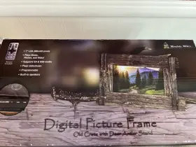 Mountain Mike S 040232260407 Mikes Digital Picture Frame With An Old Crate Deer Antler Stand
