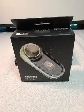 Pf-l100 Mustek Keyfoto Key Chain Photo Viewer 1ft Oled Screen 42 Pics New
