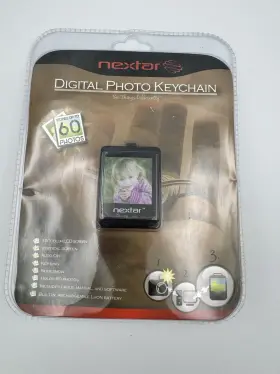 N1102 Nextar Digital Photo Keychain Rechargeable Built In Battery Stores Up To 60 Pics
