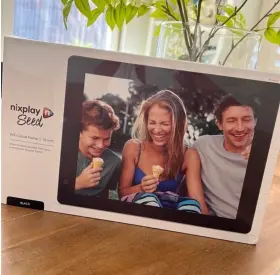 W10a Nixplay N Seed 10 Inch Sealed Digital Wi-fi Photo Picture Frame Black