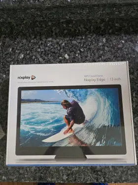 W13a Nixplay Edge 13 Inch Wi-fi Smart Frame