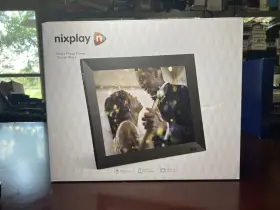 W15p Nixplay 15.6 Inch Touch Screen Smart Photo Frame Black Classic Matte New