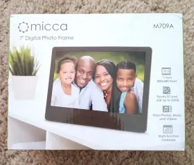 M709a Omicca 7 Inch Digital Photo Frame