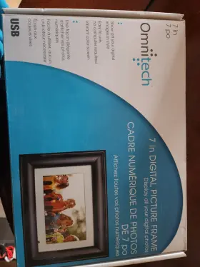 Omnitech 15198-us/cc 7in Lcd Digital Picture Frame 16 9 Usb Jpeg Sd/mmc/ms Black Remote