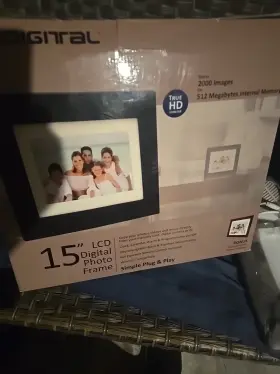 Pan1502w02fr Pandigital 843967015027 Pan1502w02 15 Inch Digital Picture Frame