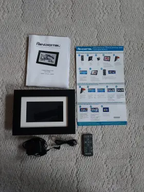 P17002awfr Pandigital Digital Photo Frame 7 Inch - Used But Great Cond. New Remote And Batt