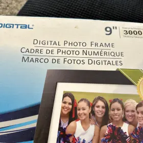 Pl9001dw Pandigital New Panimage 9 Inch Lcd Screen Digital Photo Frame Broken Box #2
