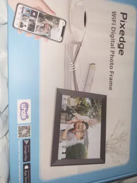 Pix240600290 Pixedge Wifi Digital Photo Frame