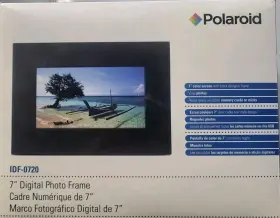 Idf-0720 Polaroid 826219007704 7 Inch Digital Picture Frame