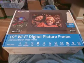Polaroid 850007977221 10 Inch Wi-fi Digital Photo Frame Brown -