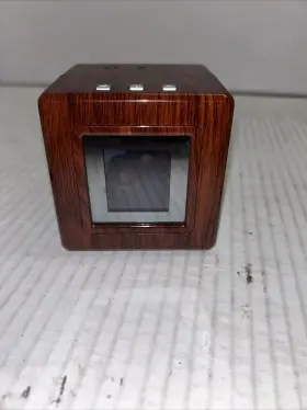 22322 Senario Consumer Products 2007 Entertainment Photo Cube Color Digital Frame Preowned 2.25 Inch