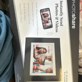 8221 Simply Smart Home Photoshare 10 Inch Wifi Digital Picture Frame Send Pics Fro