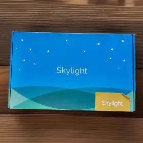 Skylight 2 Frame 201003010188 Digital Wi-fi Picture Photo 10 Inch Touch Screen Complete New