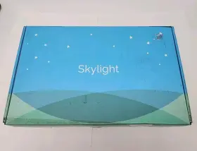 Skylight 860004165217 2 10 Inch Touch Screen White Picture Frame Open Box New