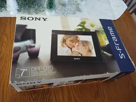 Dpf-d70 Sony Dof-d70 7 Inch Digital Picture Frame