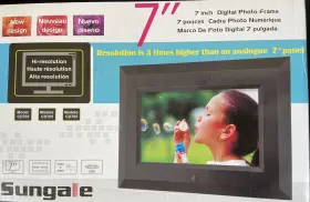 Cd705 Sungale 884945000284 Electronic Picture Frame 7 Inch Digital #3
