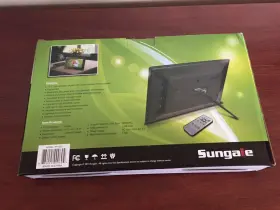 Pf1025 Sungale 10.1 Inch Digital Photo Frame #2