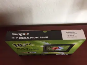 Pf1025 Sungale 10.1 Inch Digital Photo Frame #3